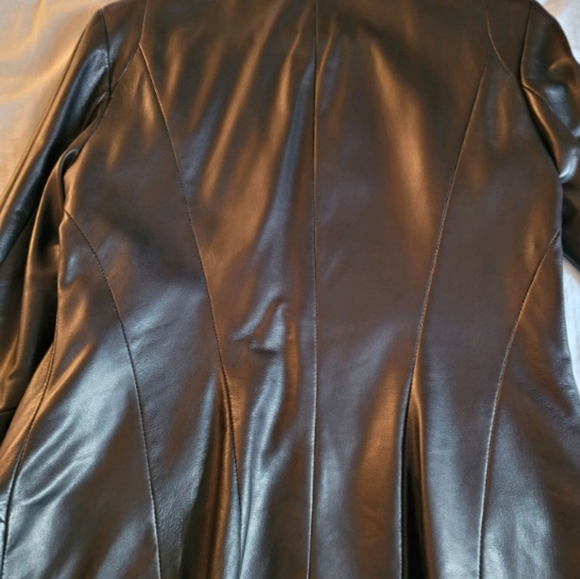 Womens Leather Jacket - Picture 4 of 5